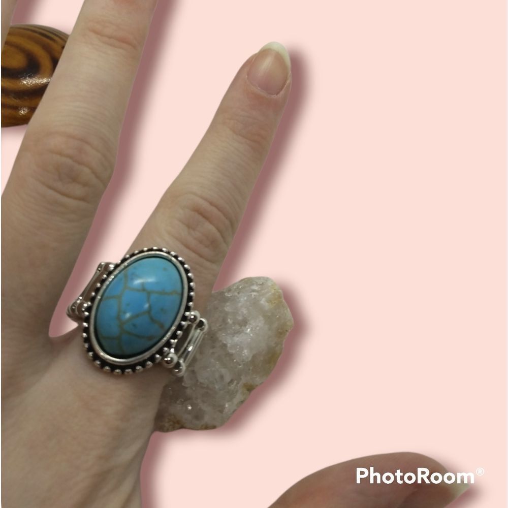 Faux turquoise‎ stretch ring 🌟